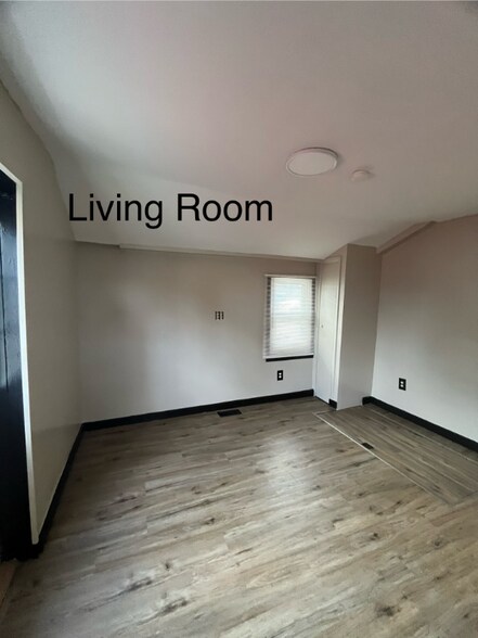 Building Photo - 2201 Station Rd