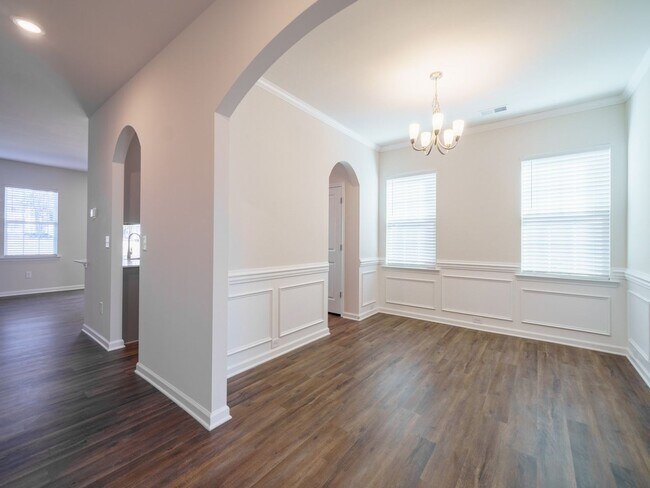Building Photo - Brand New 5 Bedroom 3 full baths in Steele...