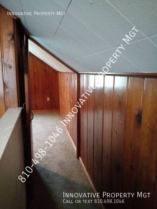 Building Photo - 2106 E Bristol Rd