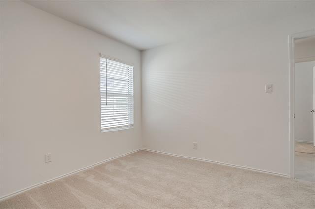 Building Photo - 3608 Kinglet Ct