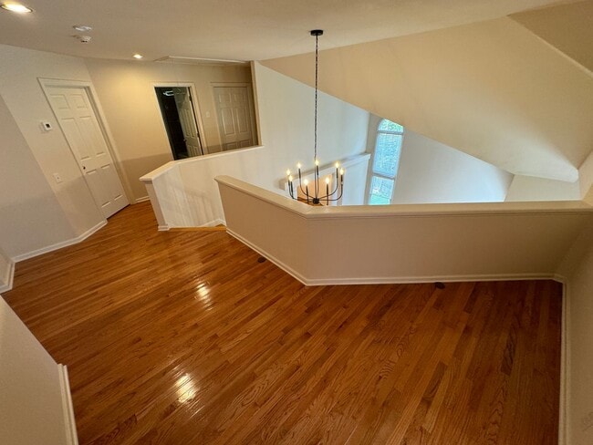 Building Photo - Large Olde Providence Home For Rent!