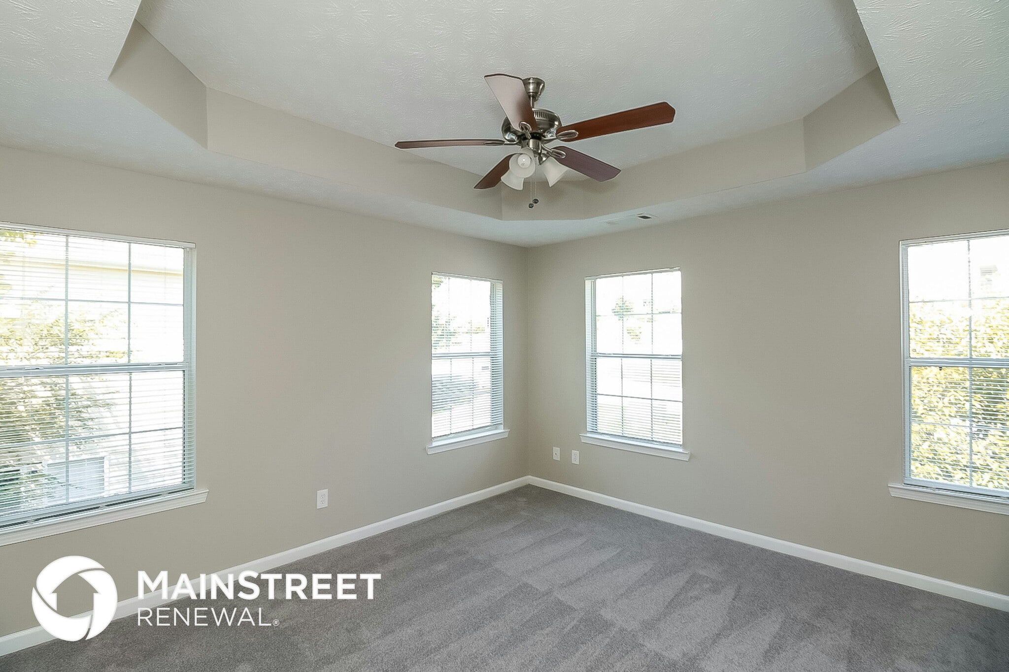 Building Photo - 4062 Robin Cir