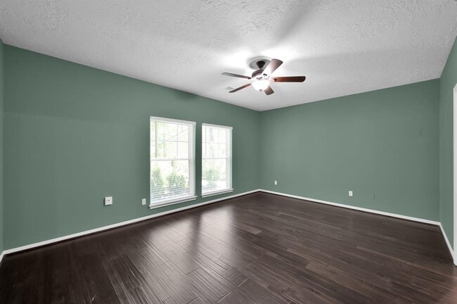Building Photo - 2811 Crossvine Cir