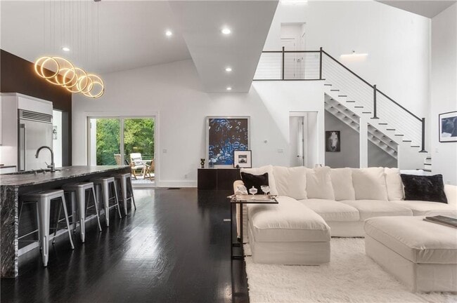 Building Photo - 1756 N Akin Dr NE