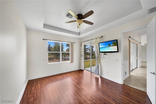 Building Photo - 3326 SW 8th St