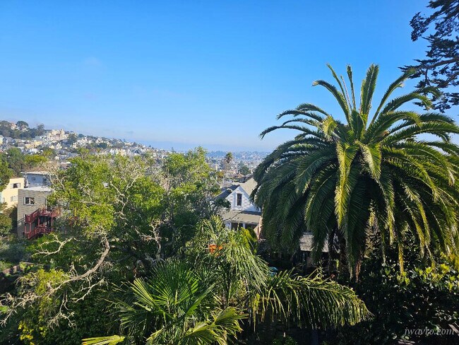 Primary Photo - 445 Hoffman Ave