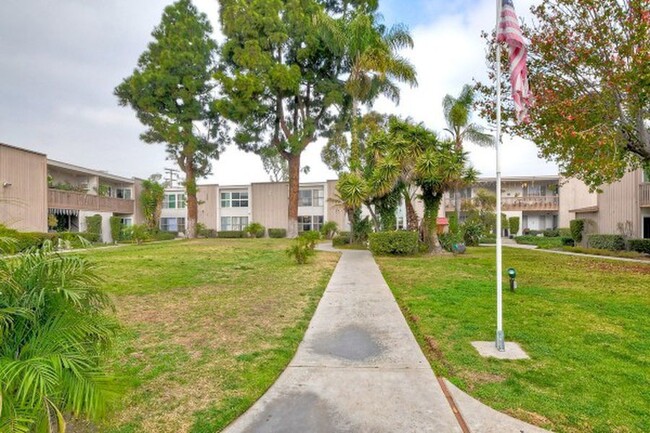 Building Photo - Spacious 1 Bedroom Condo in Chula Vista!