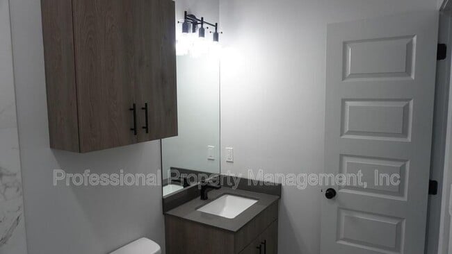 Building Photo - 2813 Bravo Rd