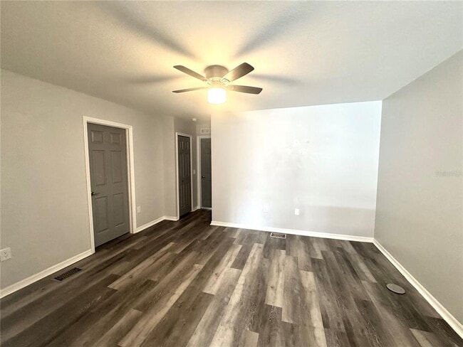 Building Photo - 9816 Ashburn Lake Dr
