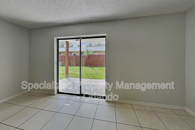 Building Photo - 310 Cherokee Ct