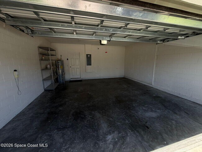 Building Photo - 3960 Harvest Cir