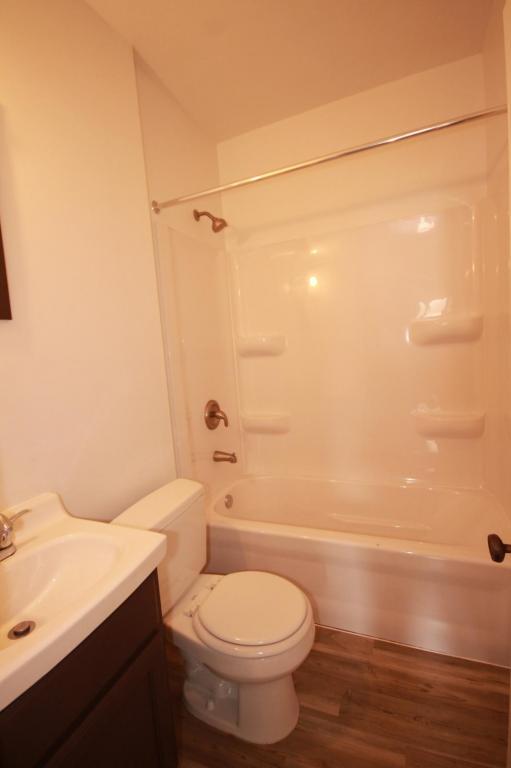 Building Photo - 1009 2nd Ave N. #3