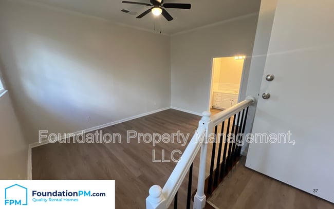 Building Photo - 2143 Vollintine Ave