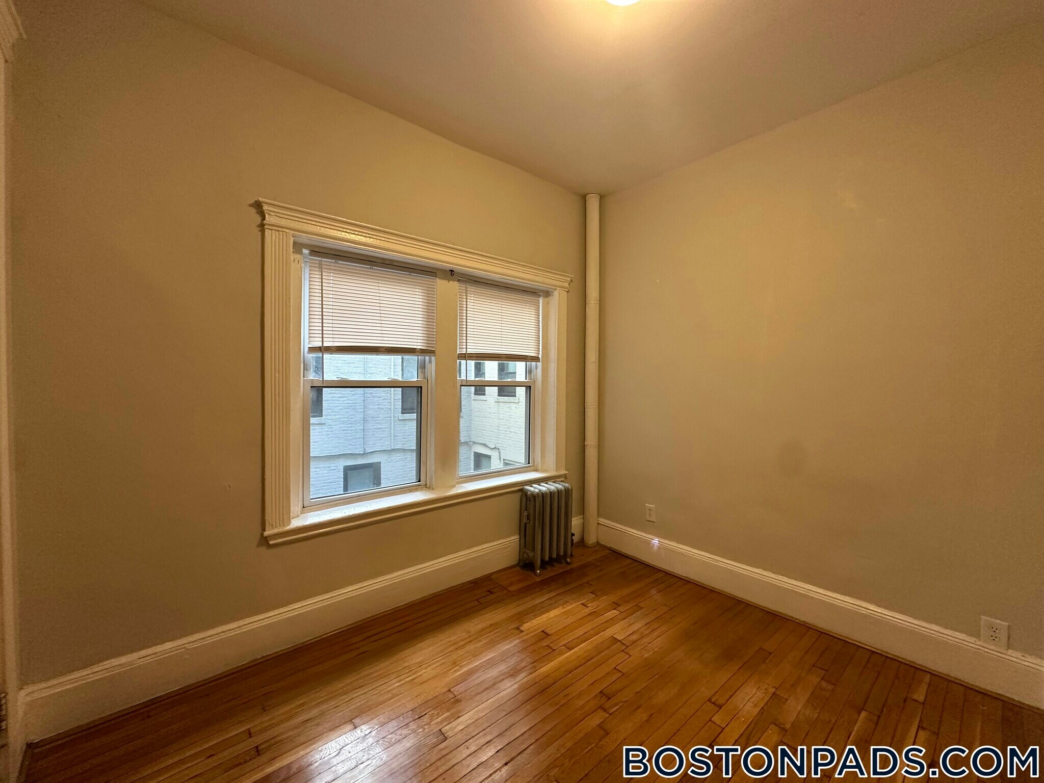 Building Photo - 38 Hemenway St