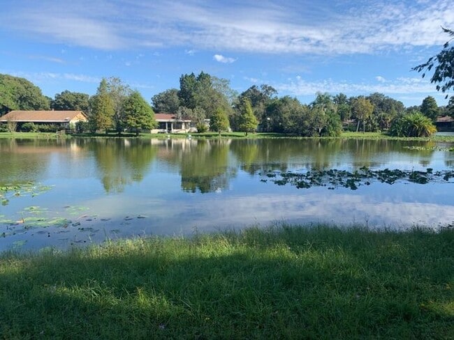 Building Photo - POND EDDY
