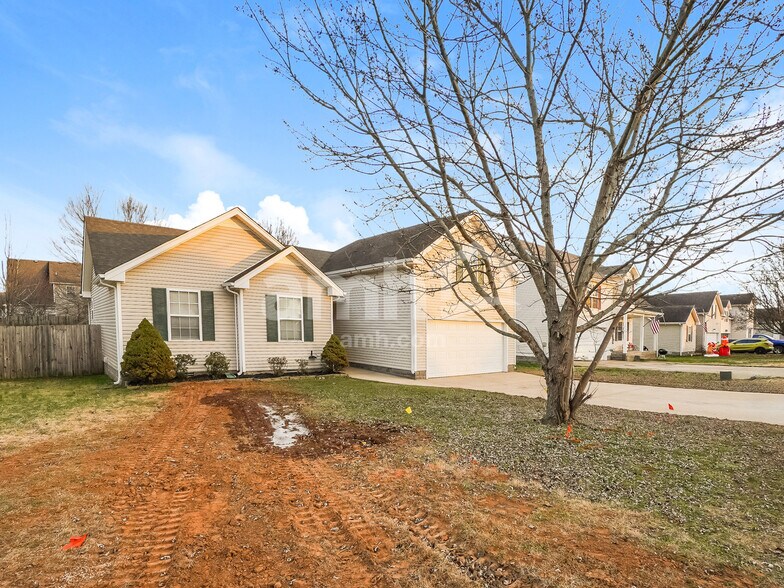 Building Photo - 3697 S Naples Ct