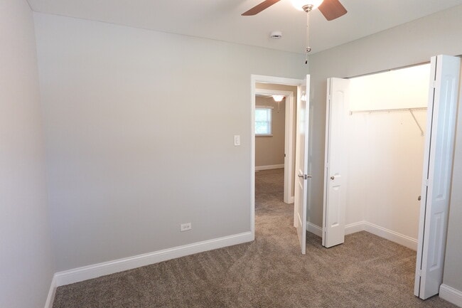 Building Photo - 3136 Olive Rd