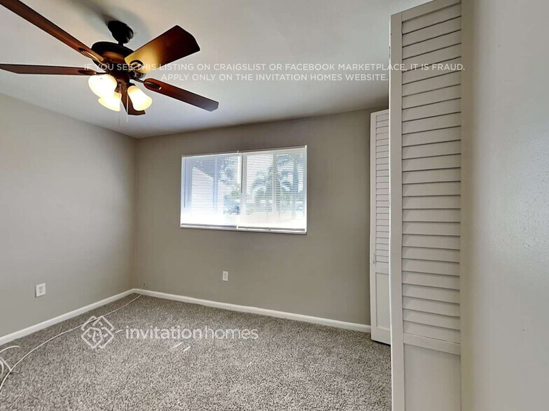 Building Photo - 401 NW 48th Terrace