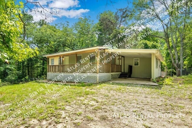 Primary Photo - 2590 Clayton St