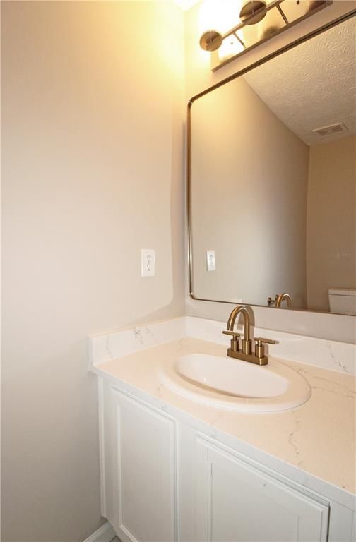 Building Photo - 1334 Ambercrest Way