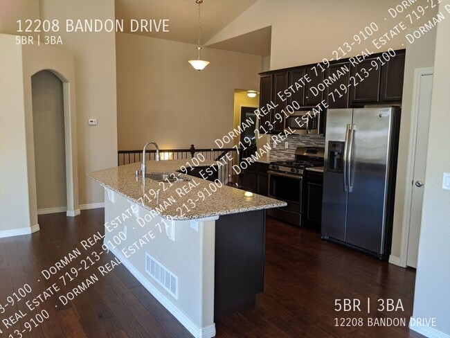 Building Photo - Gorgeous 5 Bedroom Northgate Rancher in D20