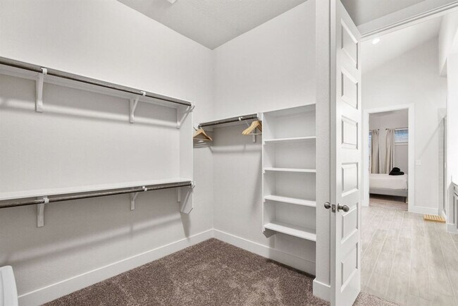 Building Photo - 11102 1/2 Charger Way-SI ID1363554P