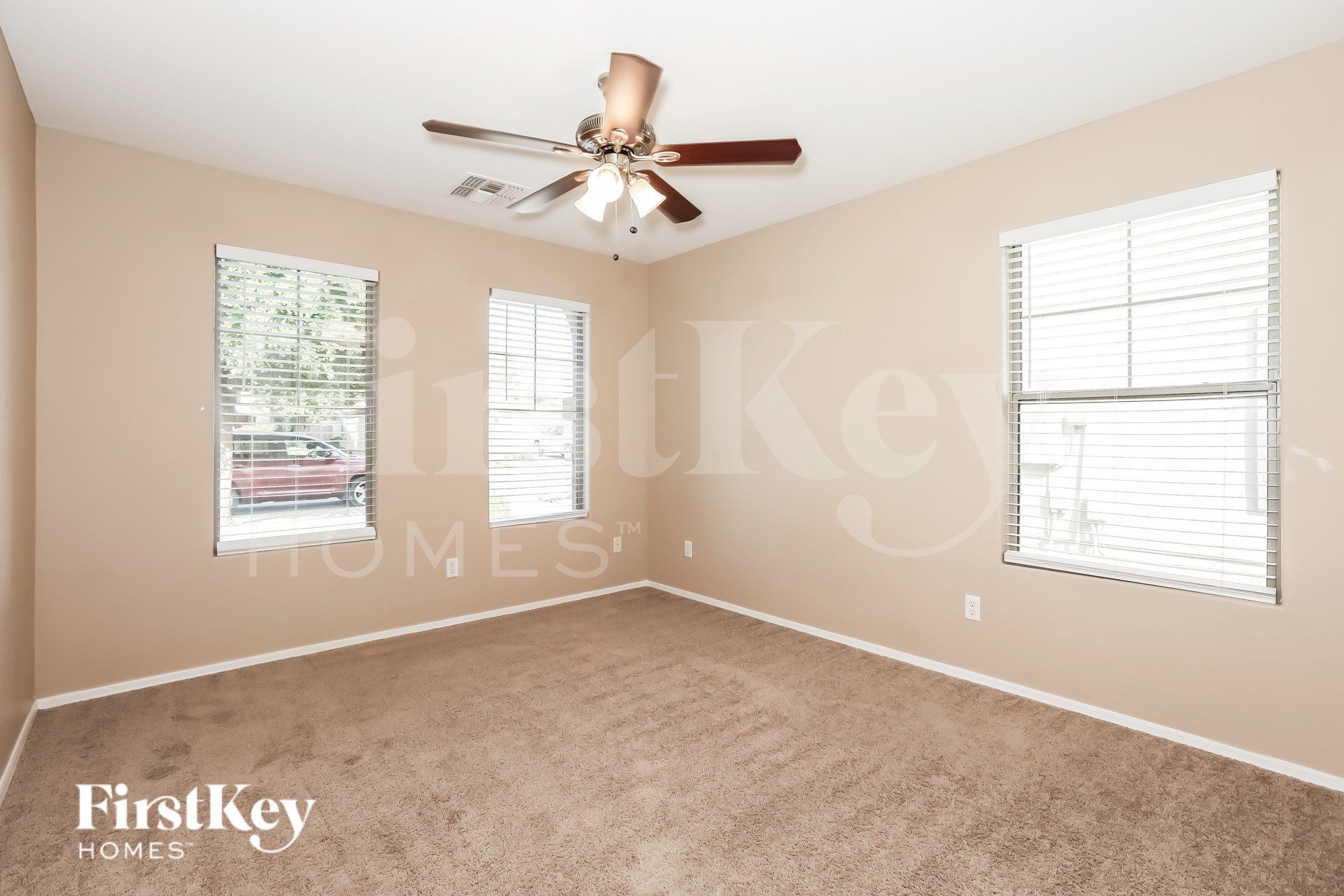 Building Photo - 1671 Maddison Cir