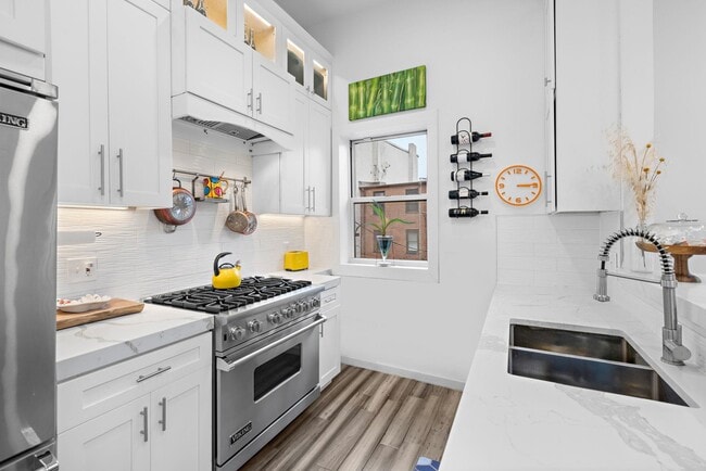 Building Photo - 405 Bloomfield St