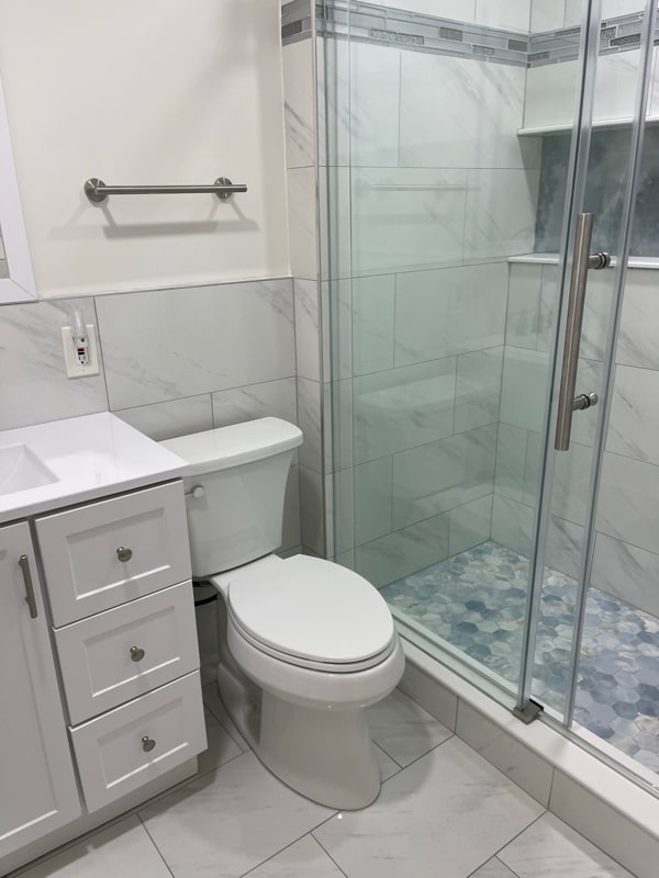 Building Photo - 6204 Greeley Blvd