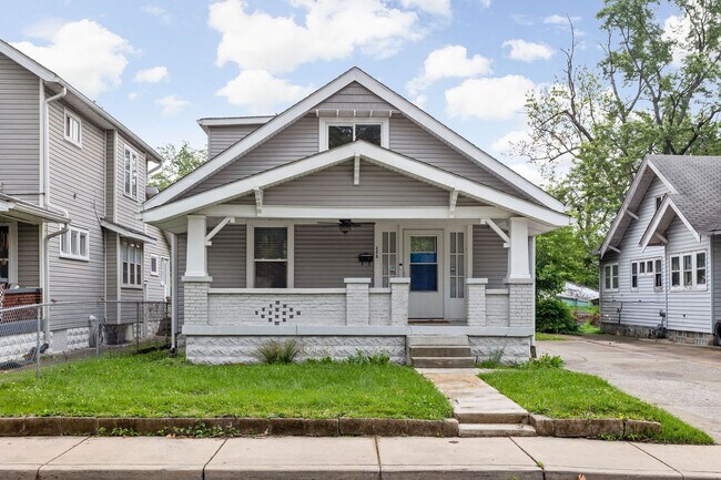 Building Photo - 325 N Bancroft St