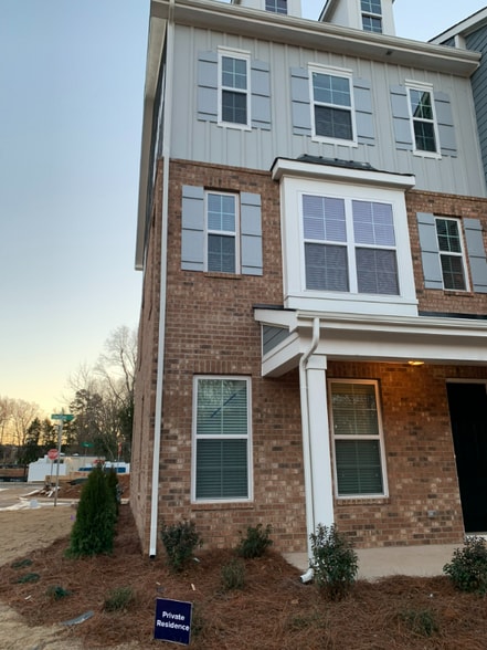 Building Photo - 12031Remarque Hill Rd