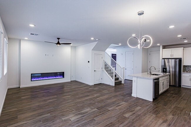 Building Photo - Brand New 4-bedroom Home