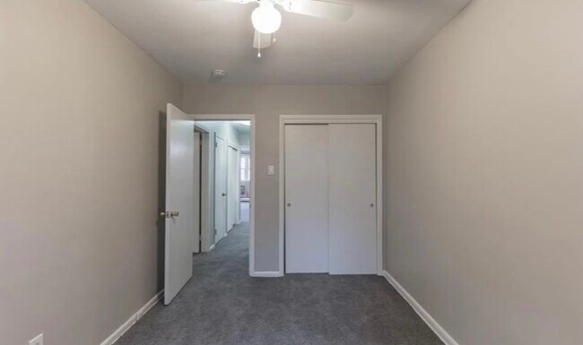 Building Photo - 501 Philmar Ct