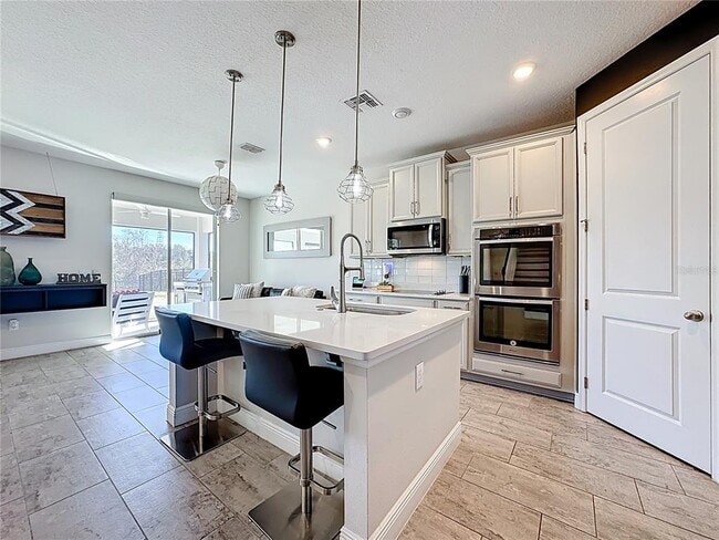 Building Photo - 2501 Sky Stone Ct