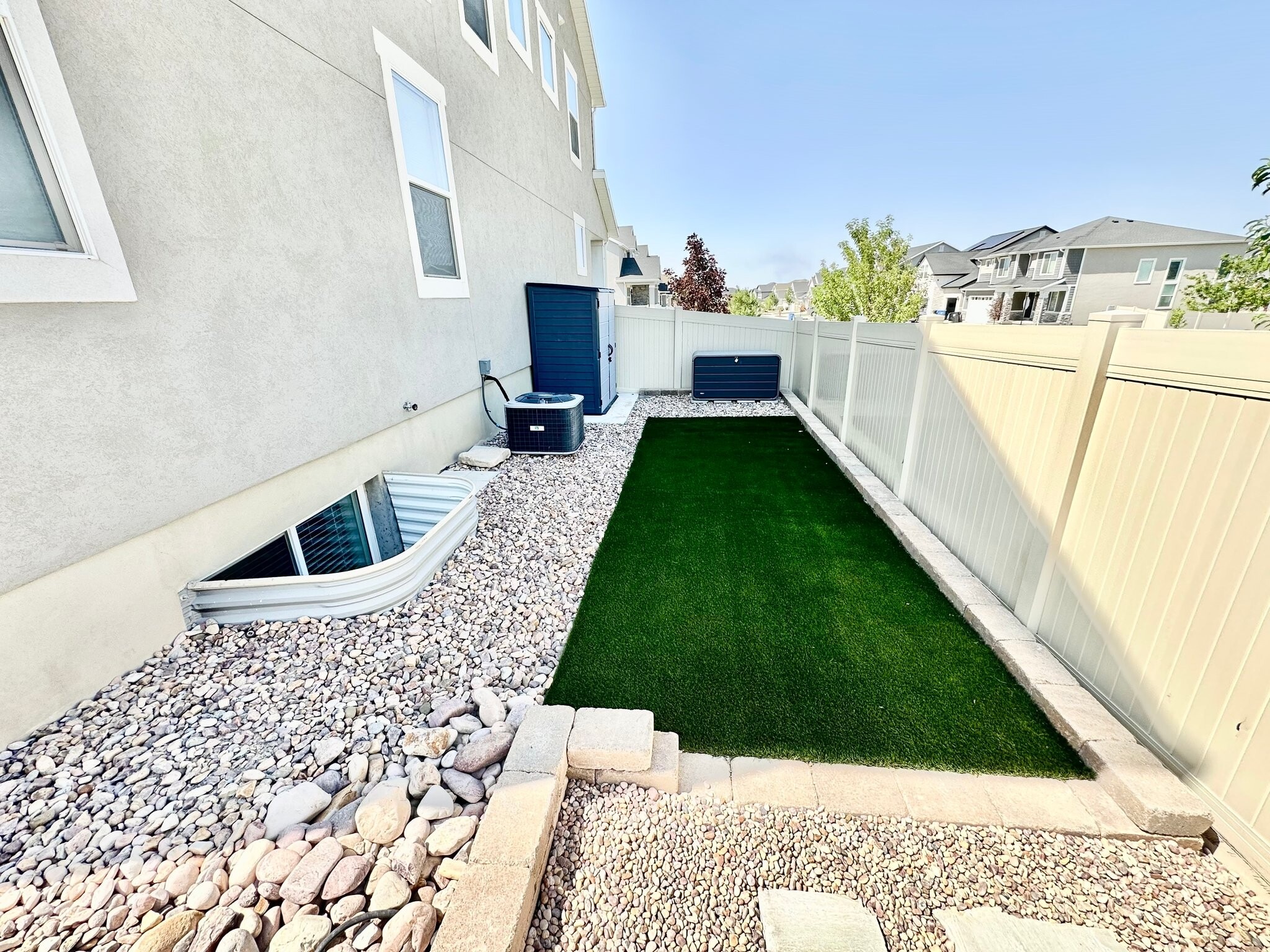 Building Photo - 4493 W Wharton Dr