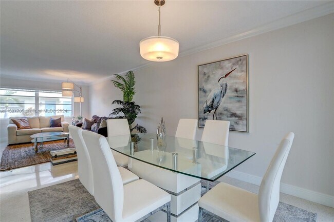 Building Photo - 5450 N Ocean Blvd