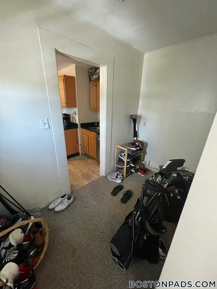 Building Photo - 53 W Seventh St