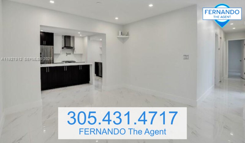 Building Photo - 7881 Hope St