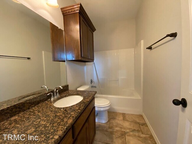 Building Photo - 3 br, 2 bath House - 2561 DATE PALM DR.