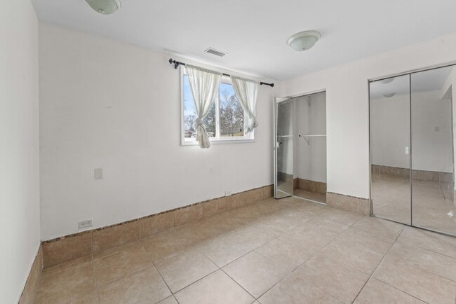 Building Photo - 2 Wild Cherry Ln