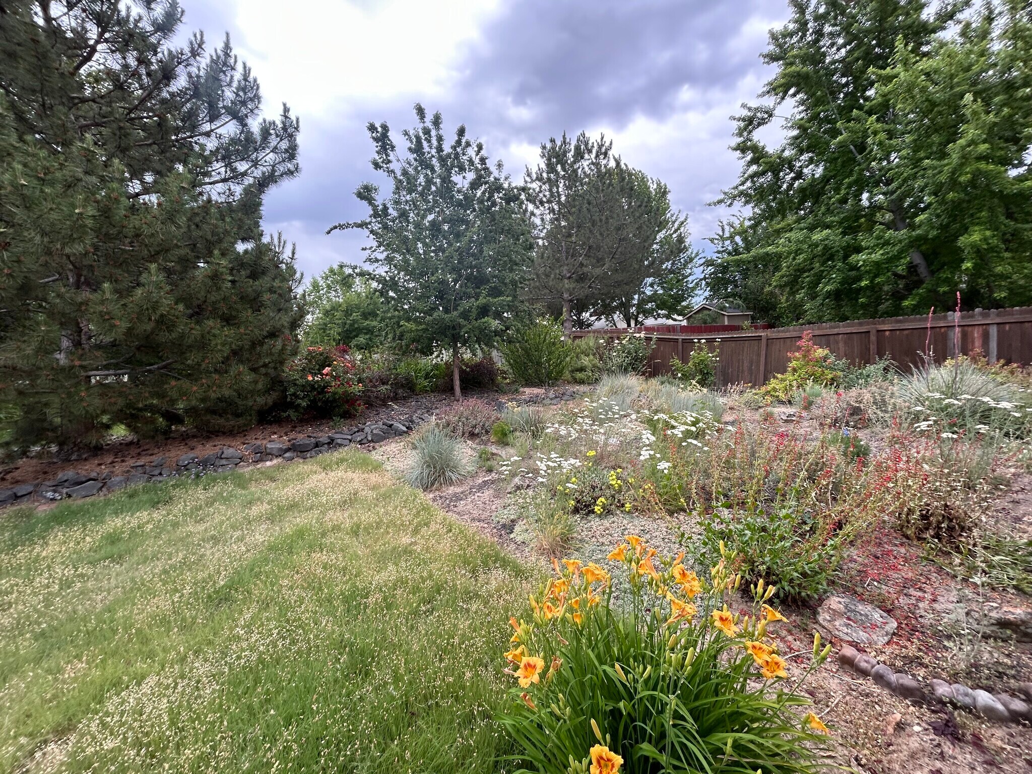 Building Photo - 5686 S Olearia Pl