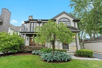 Building Photo - 1897 Norfolk St