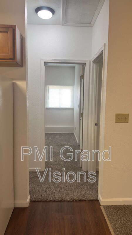 Building Photo - 2151 11th St