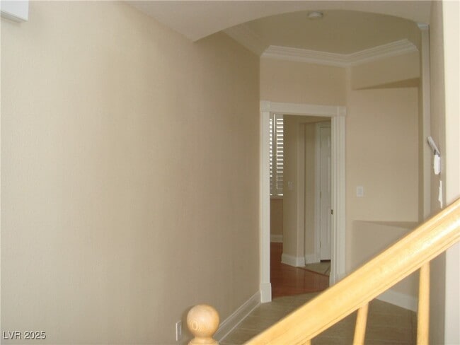 Building Photo - 608 Bianca Bay St