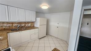 Building Photo - 1351 NE Miami Gardens Dr
