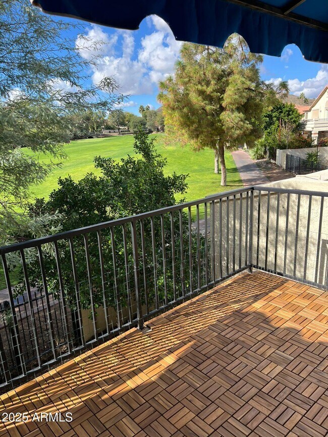 Building Photo - 9414 S 51st St