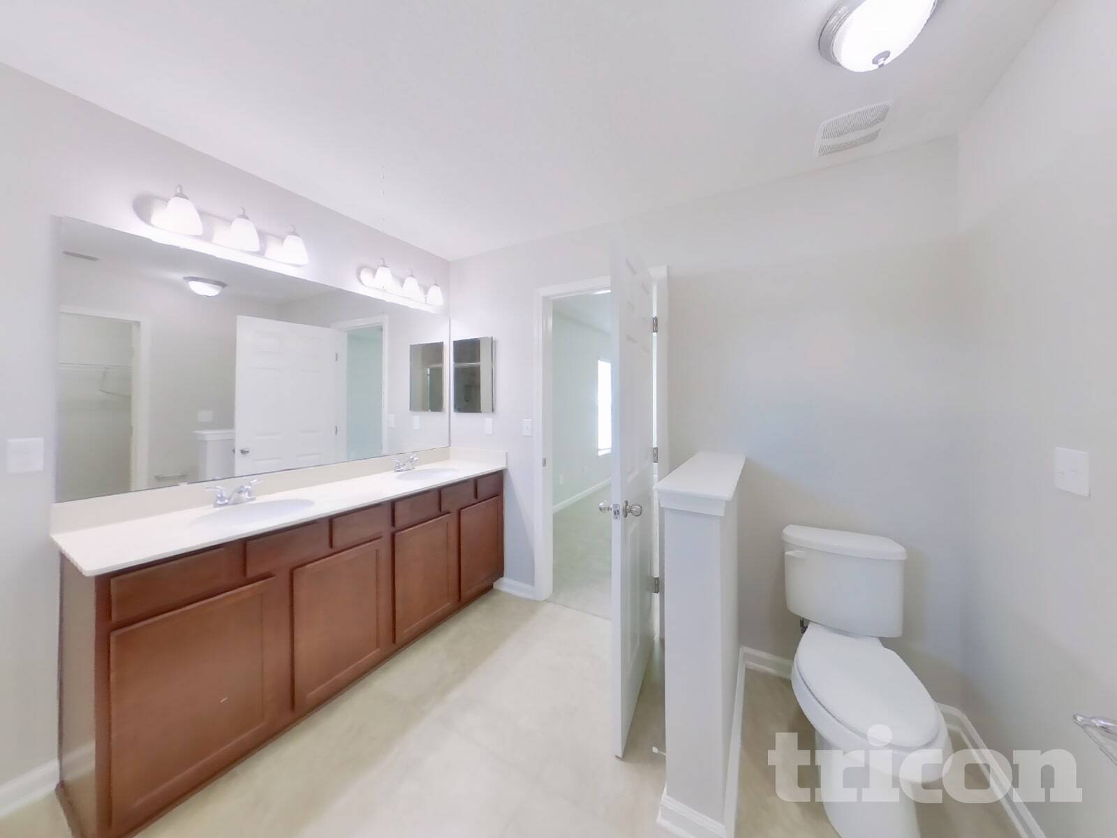 Building Photo - 97723 Albatross Dr