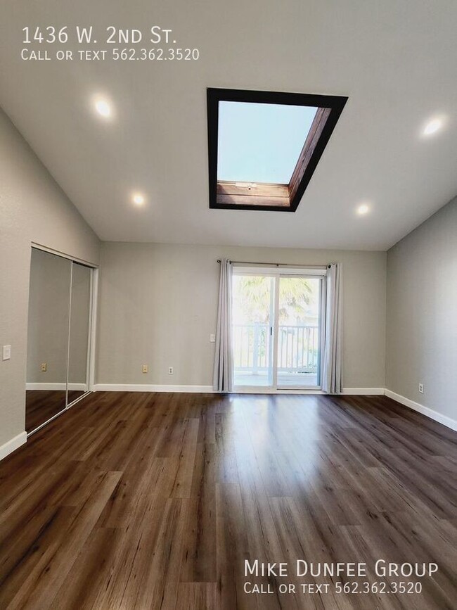 Building Photo - 1436 W 2nd St