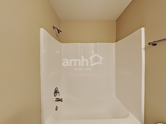 Building Photo - 2927 Painted Pony Dr