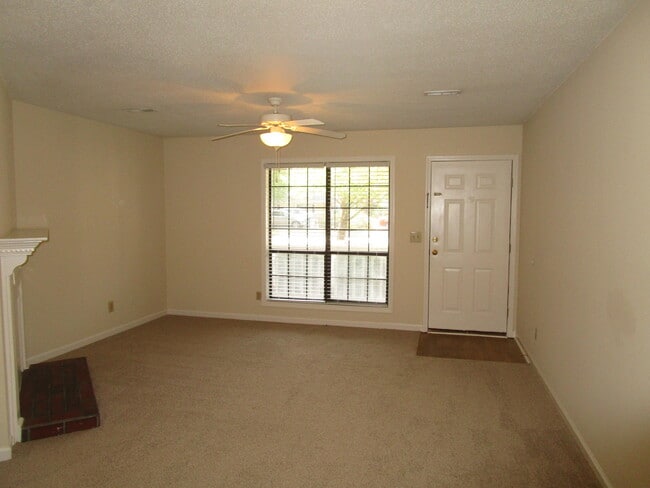 Building Photo - 645 Archdale Dr